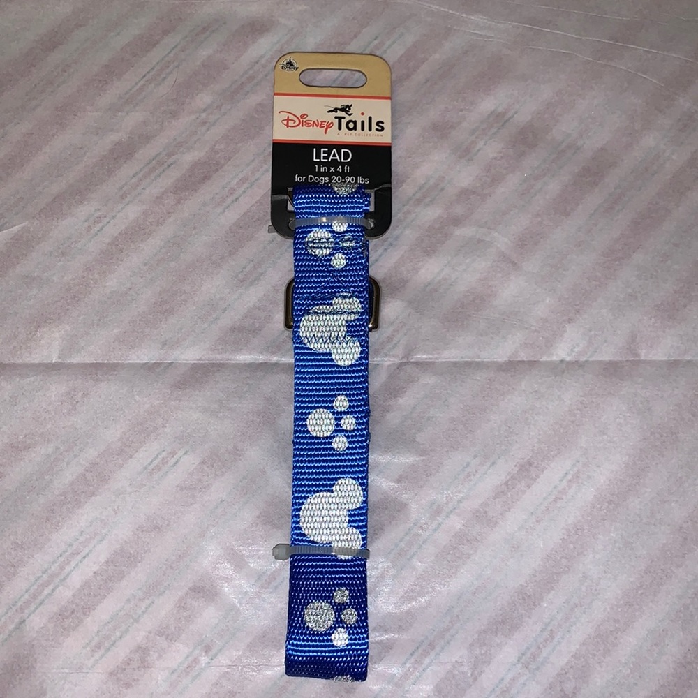 AUTHENTIC DISNEYPARKS PET EXCLUSIVE DOG LEAD--DISNEY TAILS PET COLLECTION